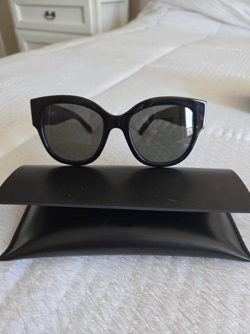 Authentic YSL Classic Cat-Eye Black Sunglasses for Women